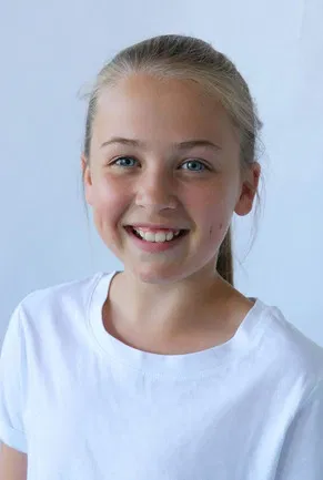 Photo of Ninni Spone, Acting