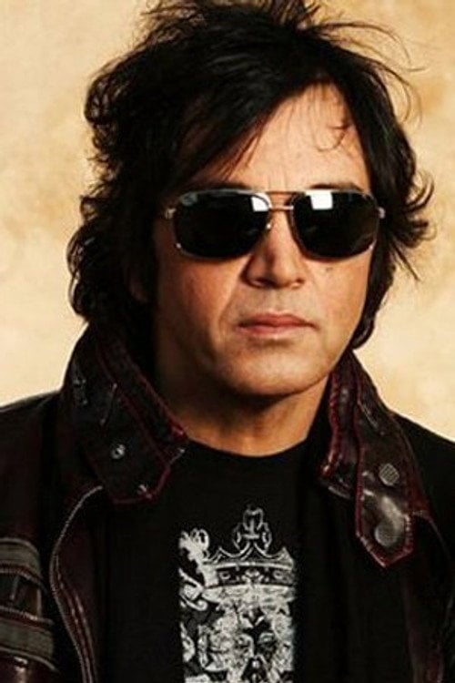 Photo of Kamran Delan, Writing
