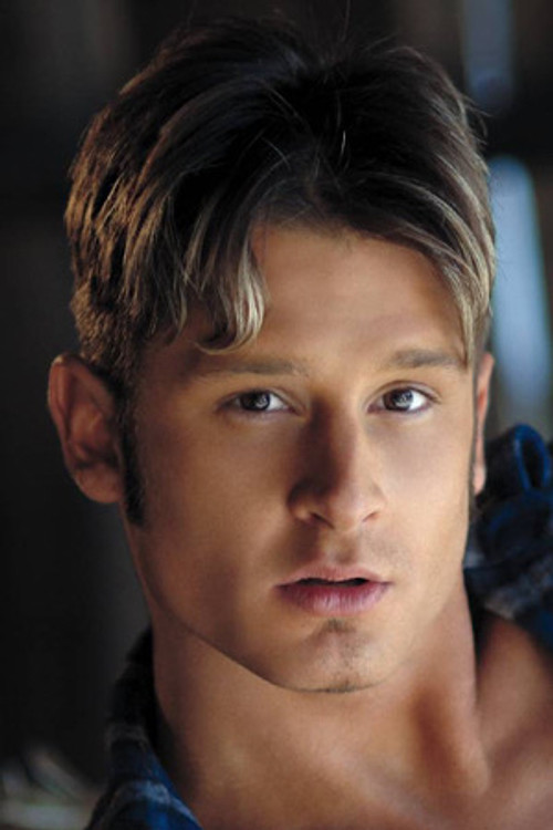 Photo of Eryk Elliott, Acting
