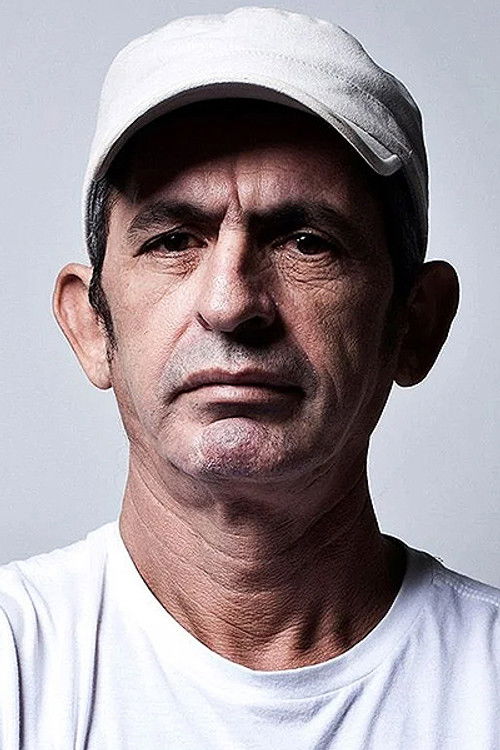 Cláudio Assis profile