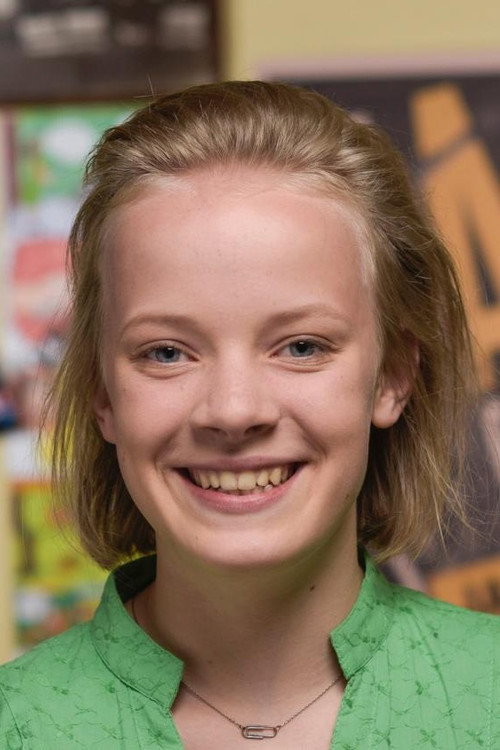 Photo of Luna Kuse, Acting