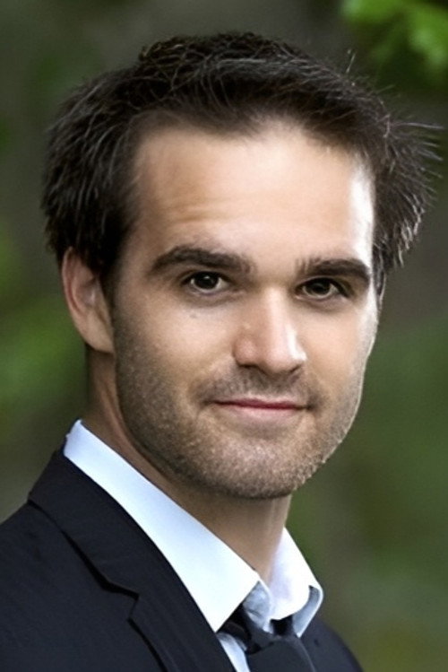 Photo of Dean Mayer, Acting