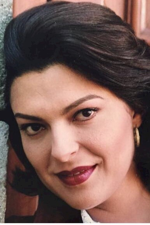 Photo of Isabel Andrade, Acting