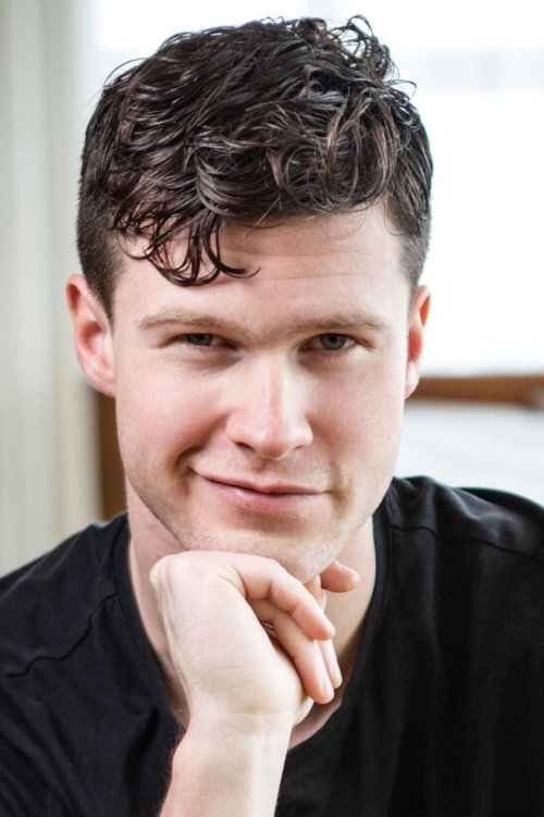 Photo of Finn Harding, Acting