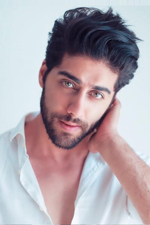 Photo of Ehan Bhat, Acting