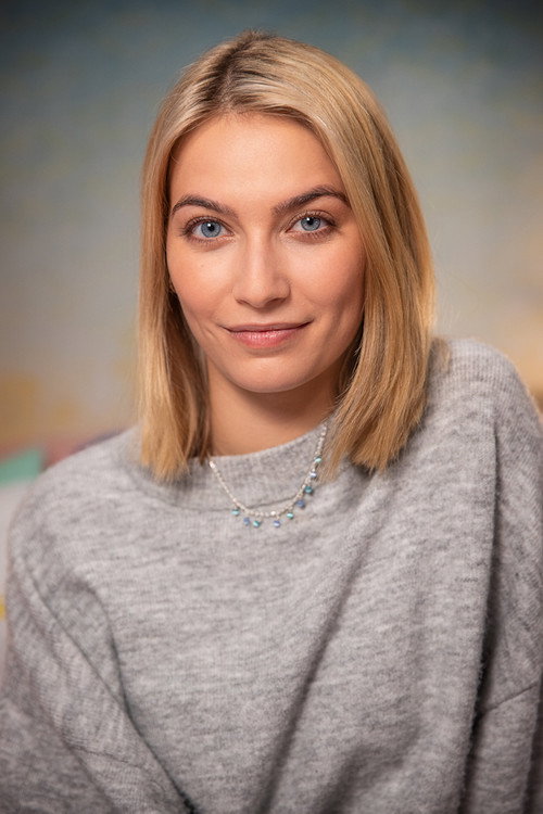 Photo of Tinne Oltmans, Acting