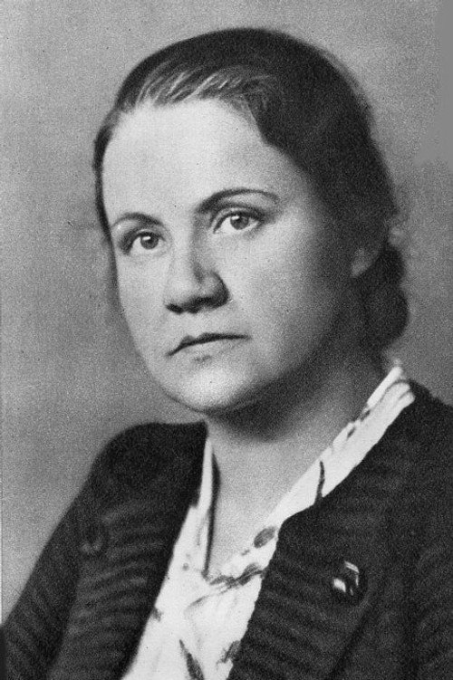 Photo of Vera Popova, Acting