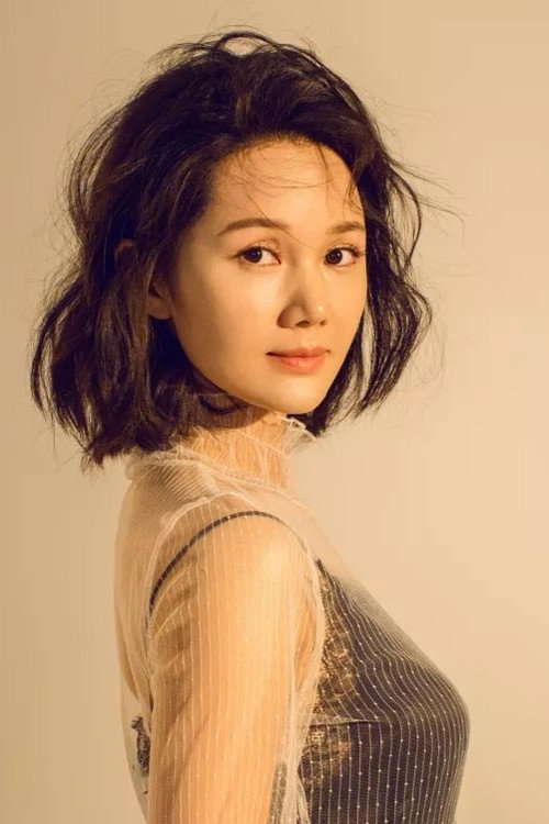 Song Jialing profile