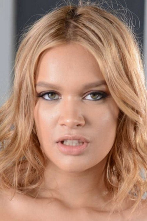 Photo of Kendall Kross, Acting