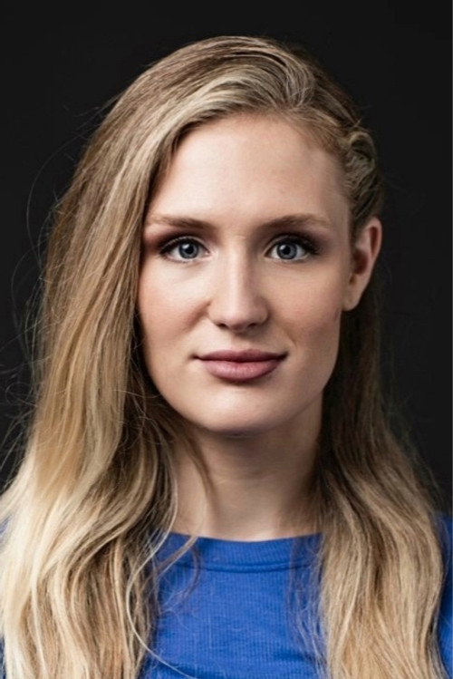 Photo of Holly Dowell, Crew