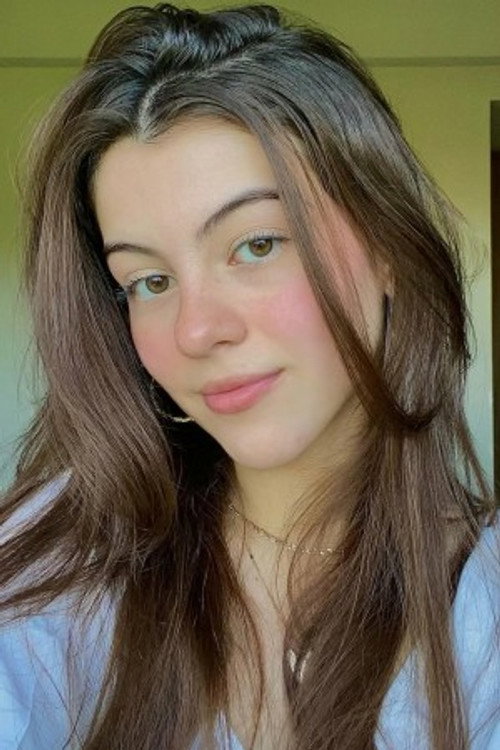 Photo of Giovana Veiga, Acting