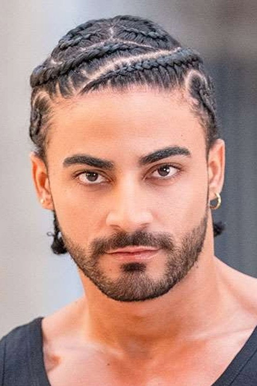 Photo of Hiuri Cruz, Acting
