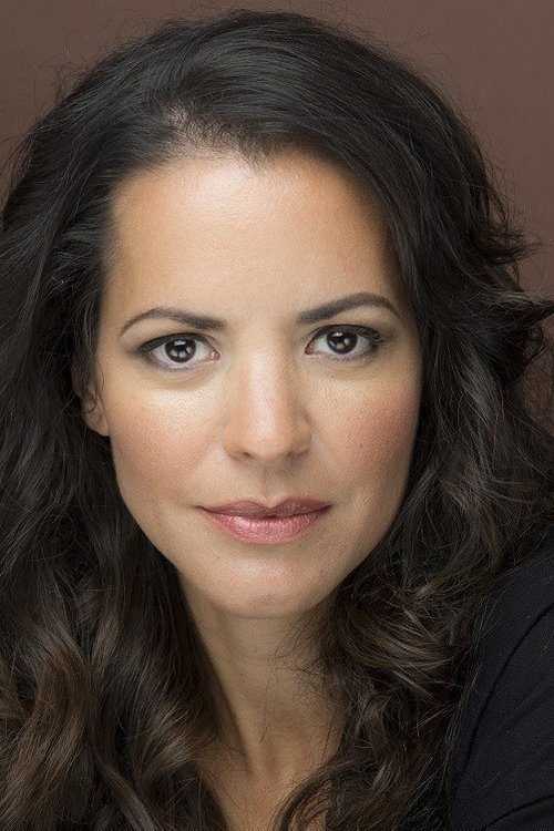 Photo of Michelle Arvizu, Acting