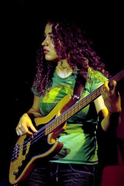 Photo of Tal Wilkenfeld, Acting