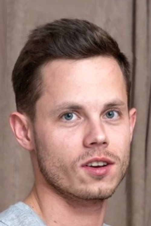 Photo of Gerald Vi, Acting