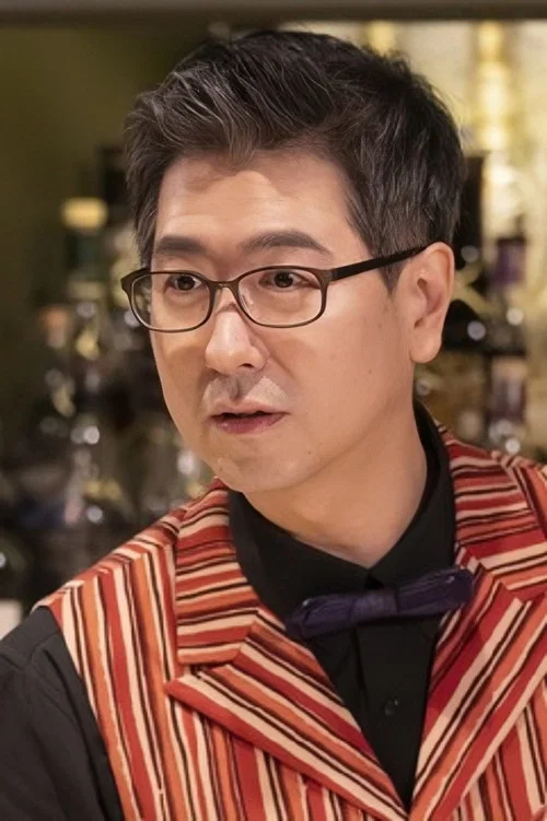 Photo of Oh Sang-ho, Writing