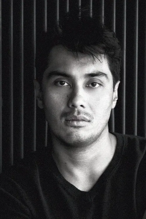 Gian Magdangal profile