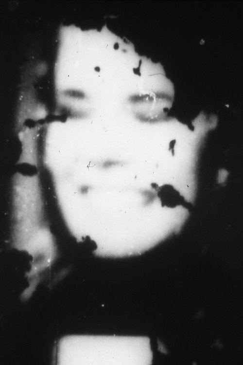 Movie poster for Oona's Veil (2000)