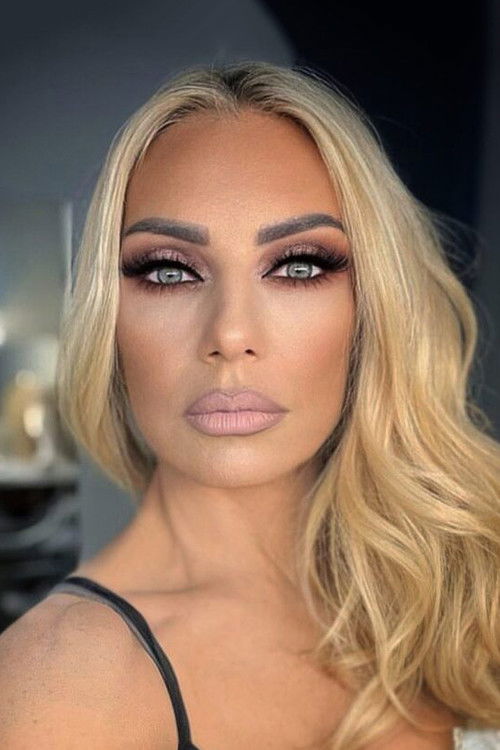 Elena Tsavalia profile