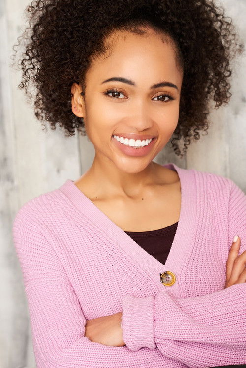 Hanani Taylor profile