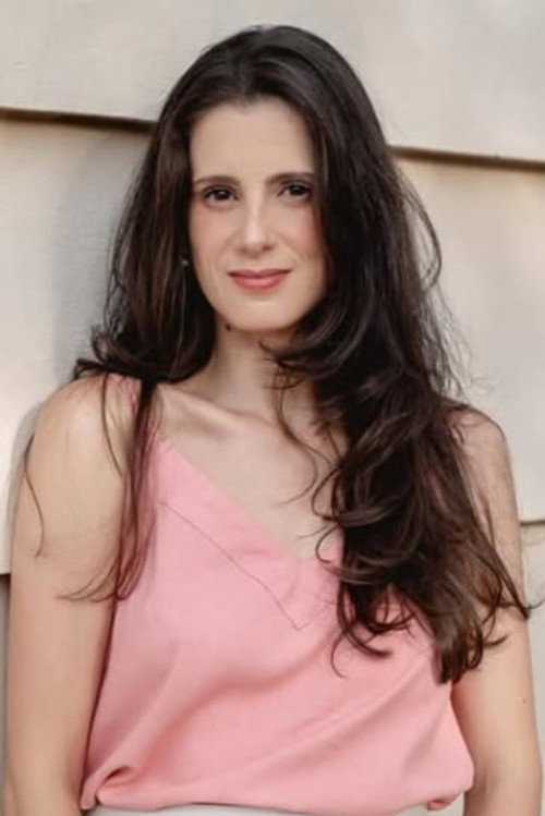 Photo of Isabela Prado, Acting