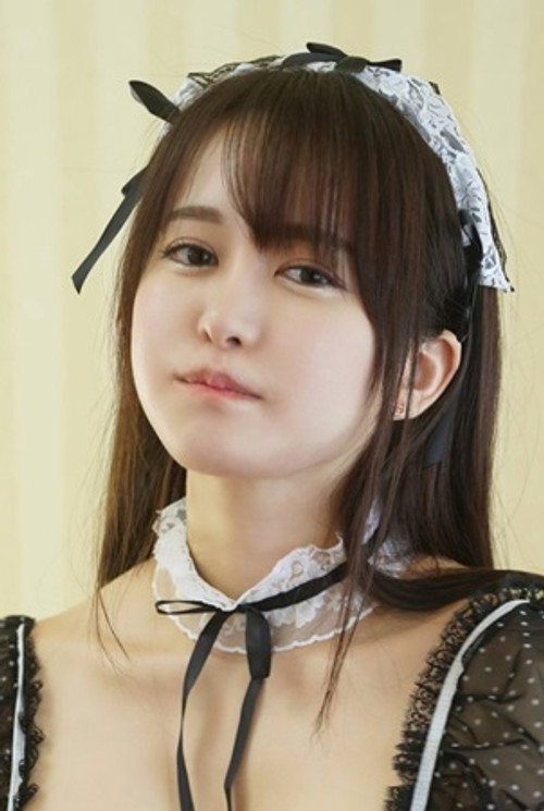 Photo of Shizuna Ito, Acting
