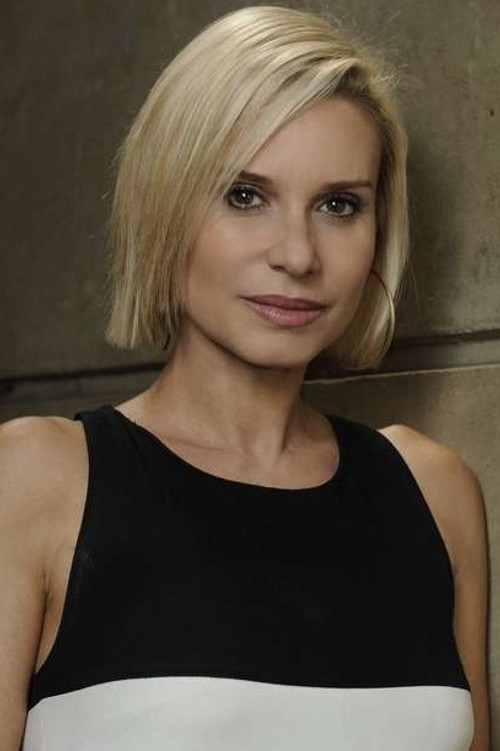 Paula Burlamaqui profile