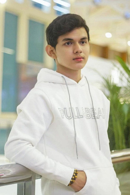 Photo of Alzio Faaz, Acting