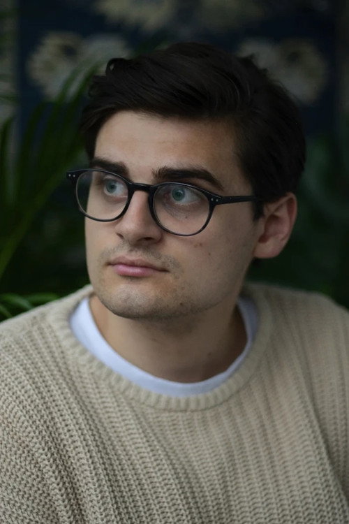 Photo of Miguel Robitzky, Writing