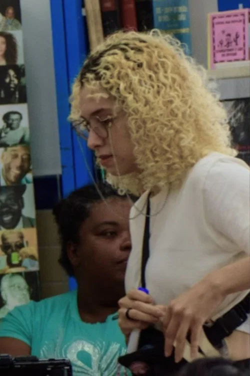 Photo of Katyane Alves, Directing