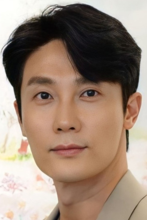 Kim Woo-hyung profile