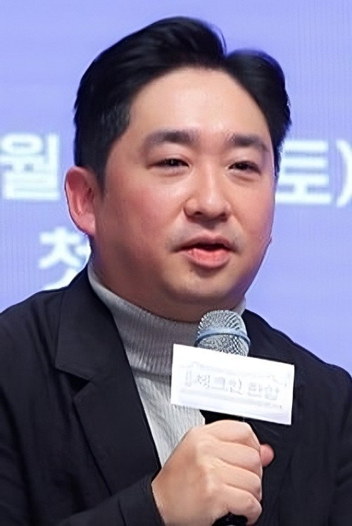 Photo of Myung Hyun-woo, Directing