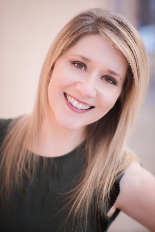 Photo of Kelli Dodd, Acting