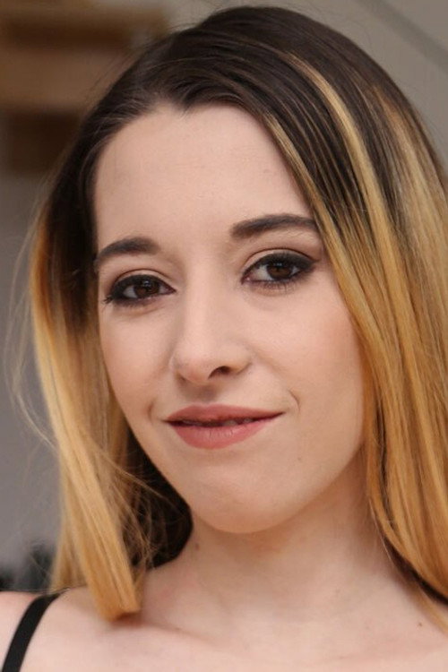Photo of Safira Yakkuza, Acting