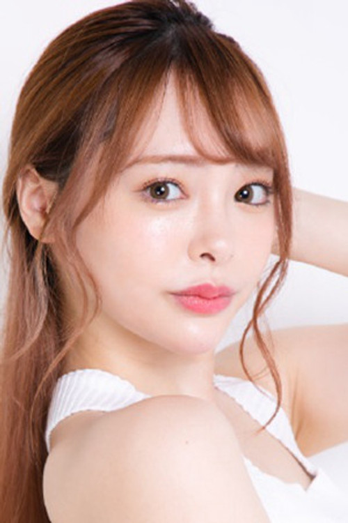 Photo of Yuna Ogura, Acting