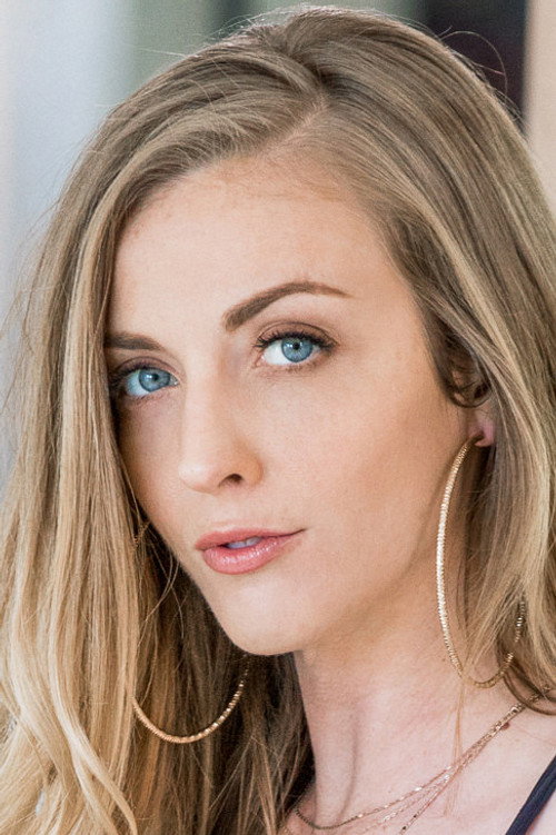 Photo of Karla Kush, Acting
