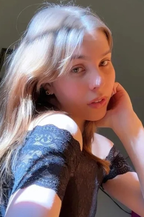 Gabriela Medeiros profile