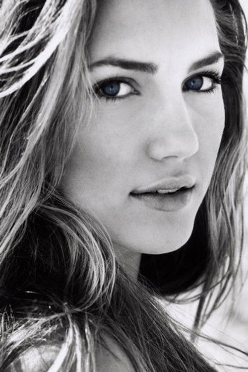 Christie Abbott profile