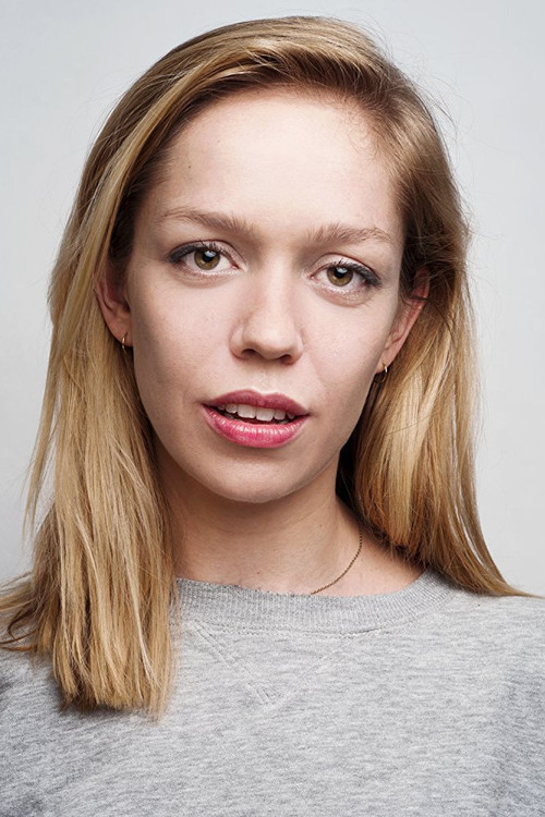 Photo of Louisa Hollway, Acting
