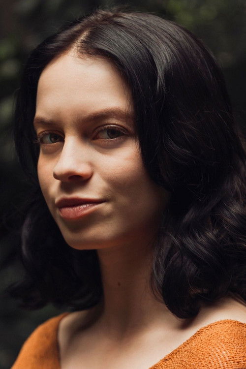 Ana Valeria Becerril profile