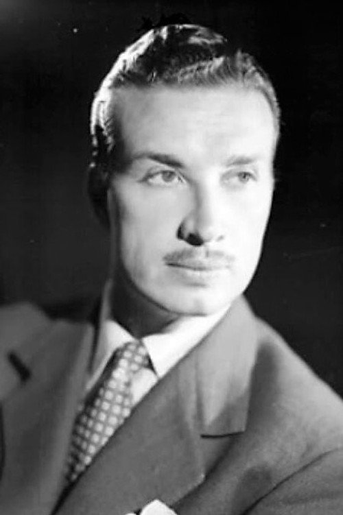Photo of Crox Alvarado, Acting
