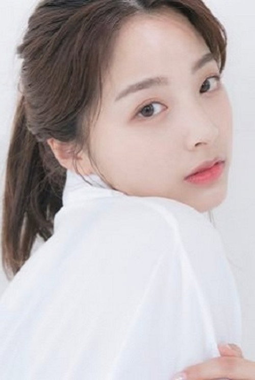 Photo of Nishimura Miyuu, Acting