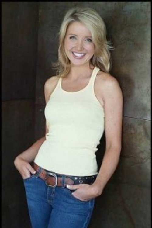 Photo of Annette Dominguez, Acting