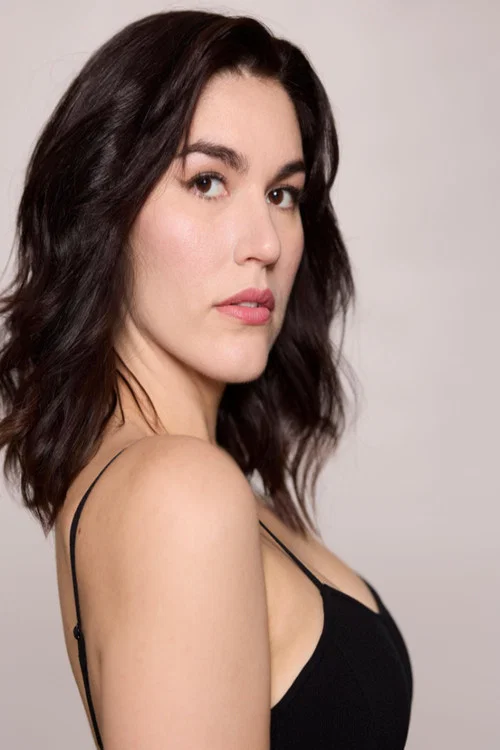 Photo of Nicole Olson, Acting