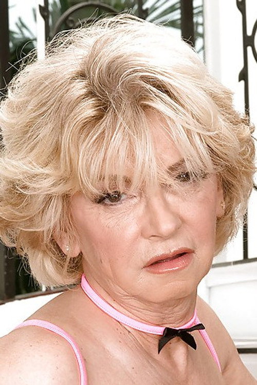 Photo of Deanna Bentley, Acting
