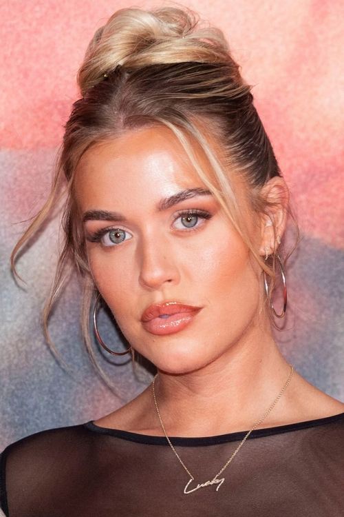 Lottie Tomlinson profile