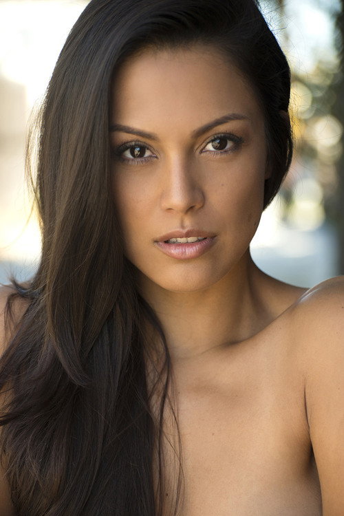 Raquel Pomplun profile