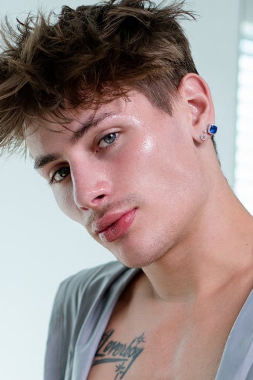 Photo of Cyrus Stark, Acting