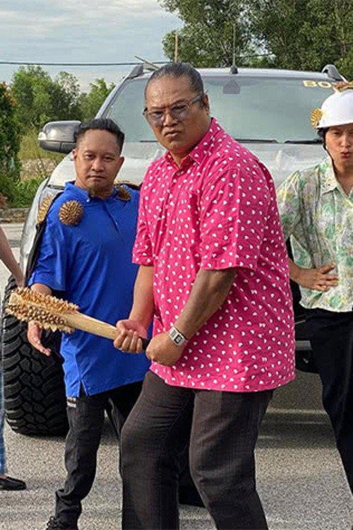 Movie poster for Pak Kodi Diserang Zombie (2022)