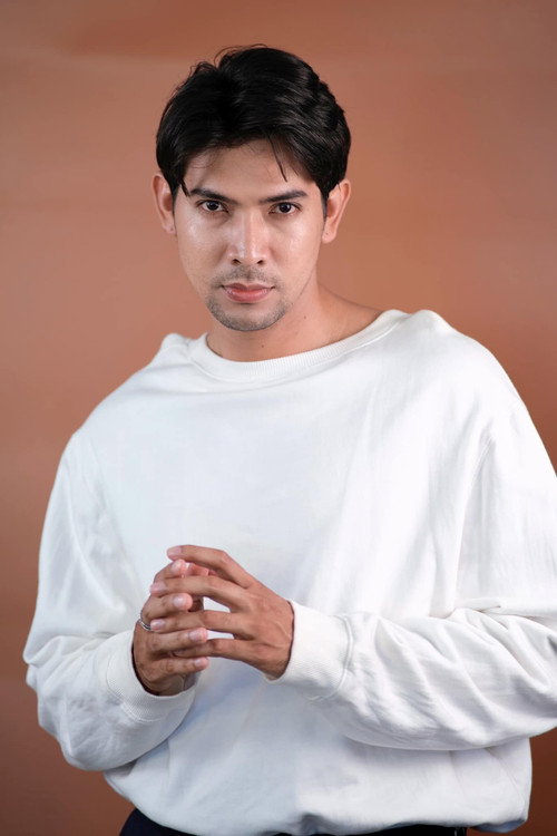 Photo of KHIM ZANIT, Acting